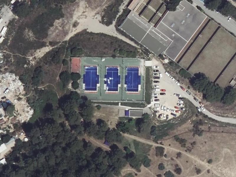 Vue aérienne de Padel des 11&12 – Richard Miron à Marseille (photographie aérienne IGN)