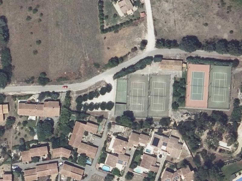 Vue aérienne de Tennis Club Fontvieillois